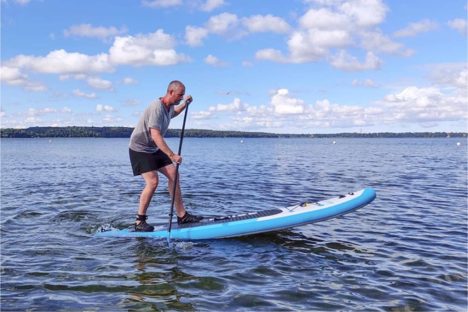 Electric Paddle Board: Built-in or Detachable Motors?