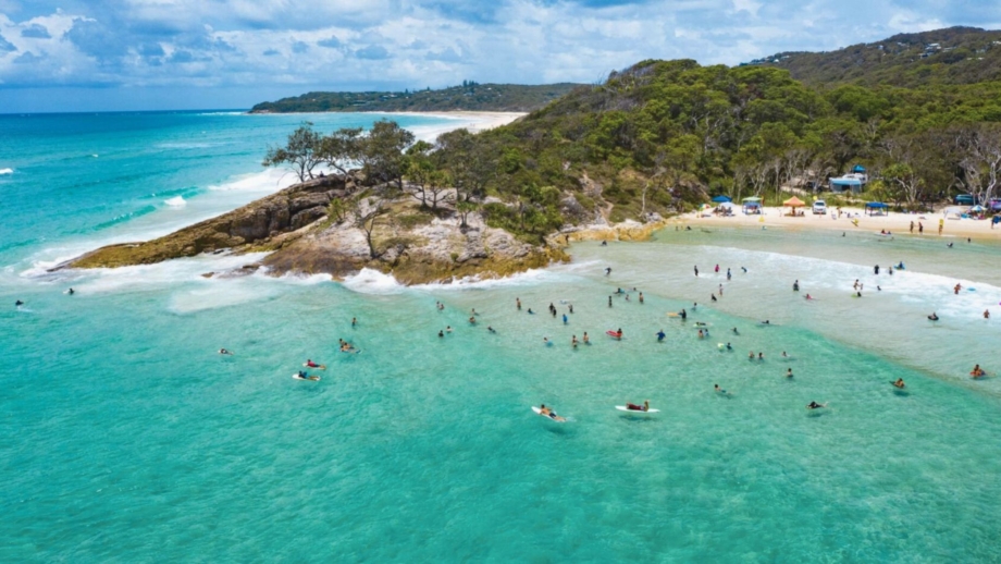 North Stradbroke Island Surf Guide: Where to Catch Waves?